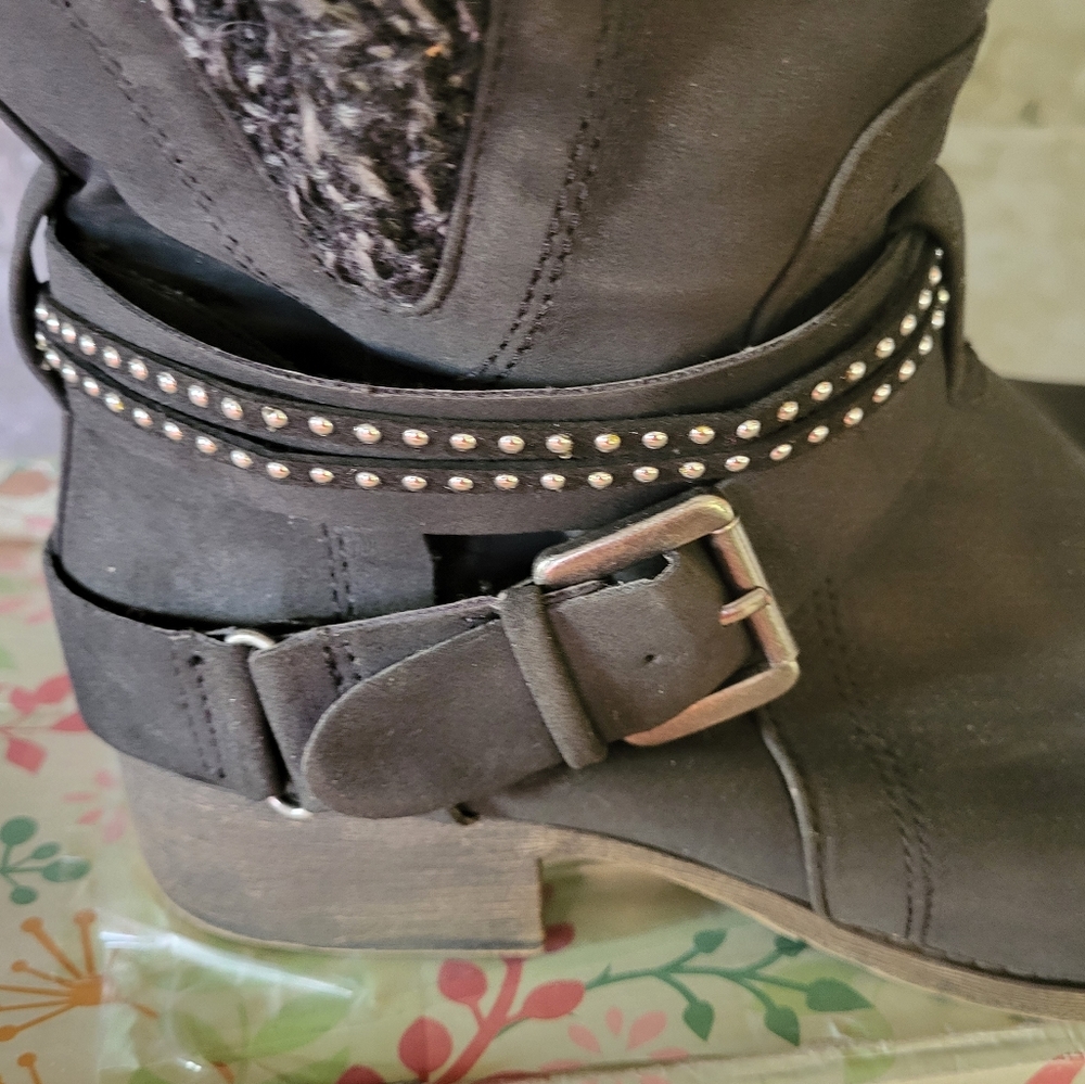 Jellypop black ankle boota
